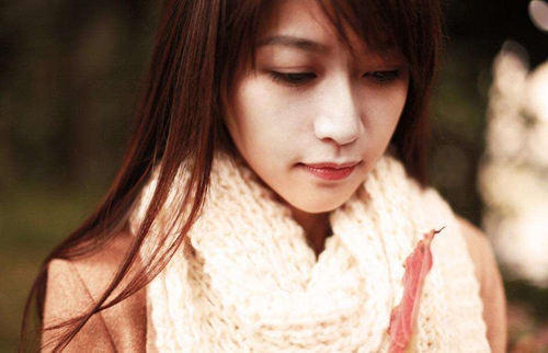 衣服上弄上彩笔怎么洗（衣服上弄上彩笔怎么洗）