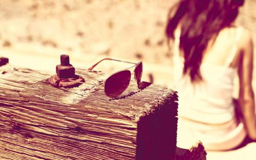 远离家乡祝福媳妇生日的句子