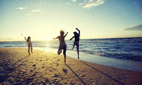 分手时，她心碎，我泪流，爱恨交织难言休。